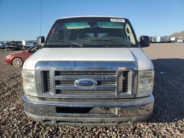 2011 Ford Econoline E350 Super Duty Wagon