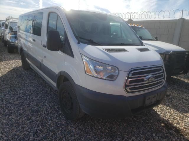 2015 Ford Transit T-350