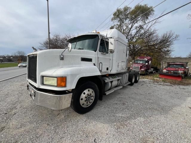 1996 Mack 600 CH600