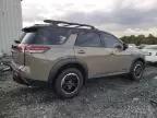 2023 Nissan Pathfinder SV