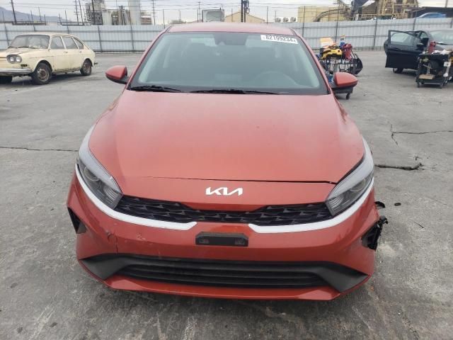 2023 KIA Forte LX