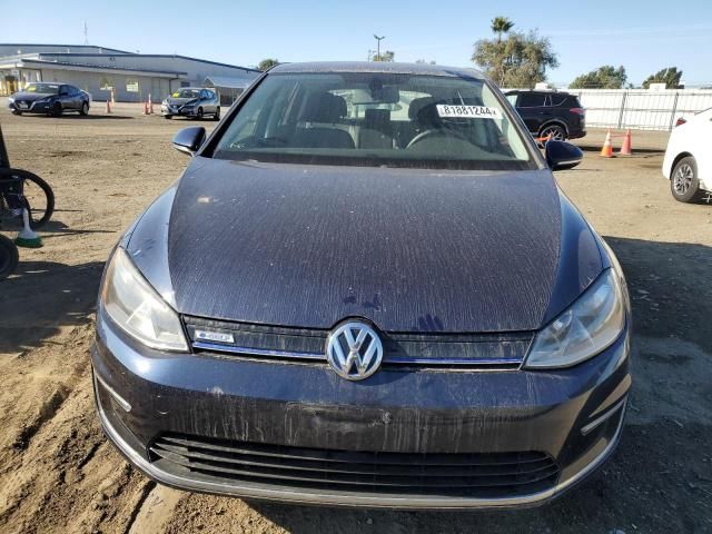 2016 Volkswagen E-GOLF SE