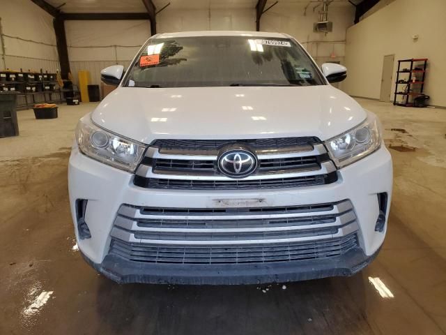 2019 Toyota Highlander LE