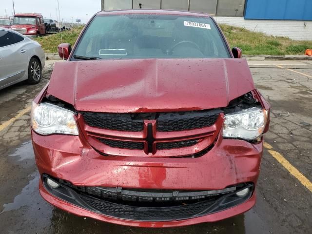 2011 Dodge Grand Caravan R/T