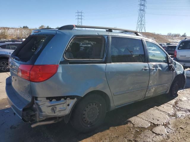 2009 Toyota Sienna CE