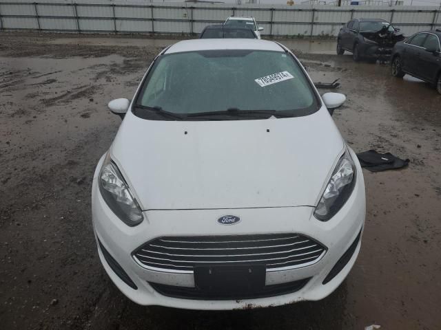 2015 Ford Fiesta SE