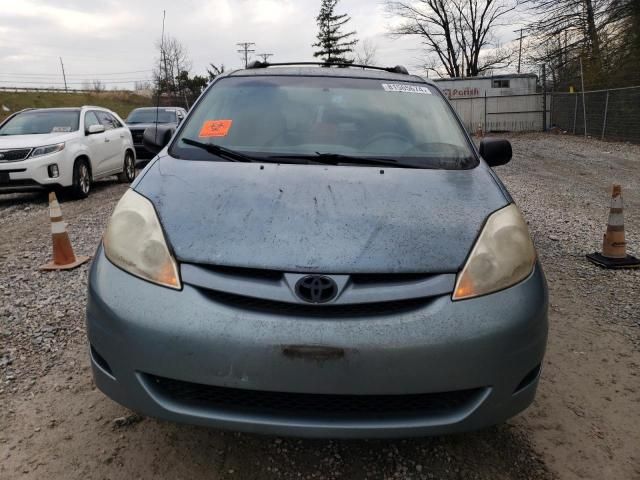 2006 Toyota Sienna CE