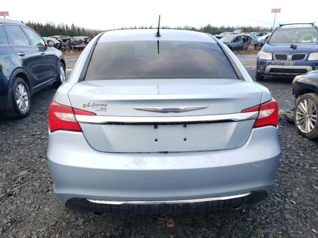 2012 Chrysler 200 Limited