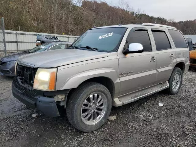 2005 Cadillac Escalade Luxury