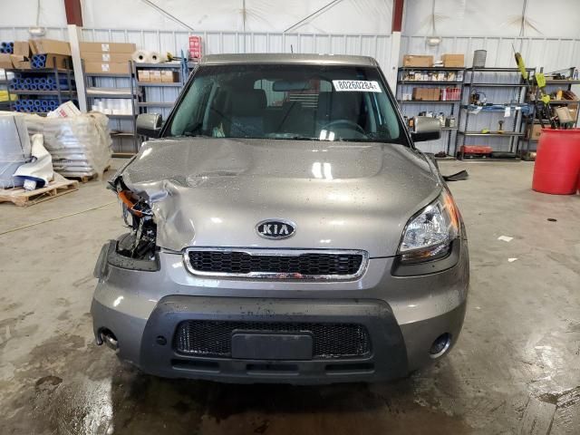 2011 KIA Soul +