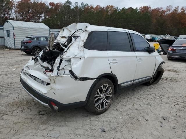 2017 Mitsubishi Outlander ES