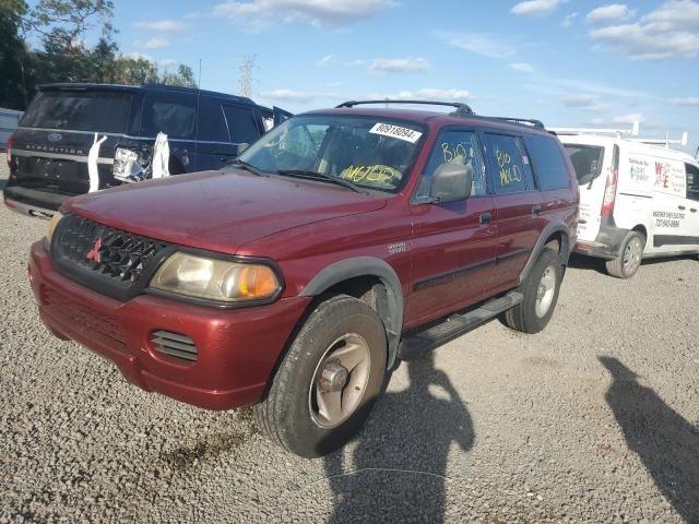 2000 Mitsubishi Montero Sport LS