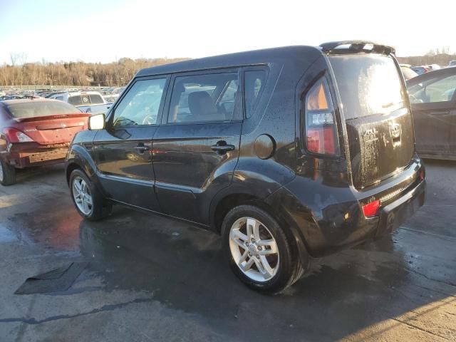 2011 KIA Soul +