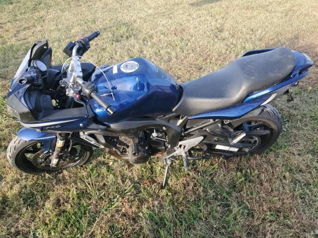 2009 Yamaha FZ6 SHG