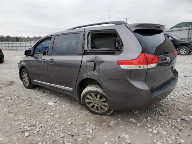 2014 Toyota Sienna XLE