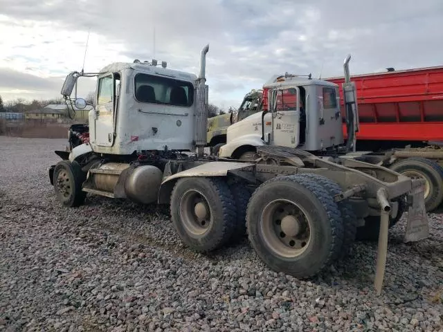 2008 Peterbilt 386