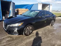 2022 Nissan Altima SV en venta en Riverview, FL