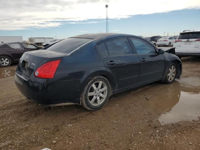 2005 Nissan Maxima SE