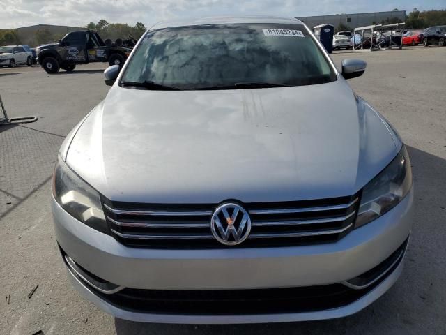 2014 Volkswagen Passat S