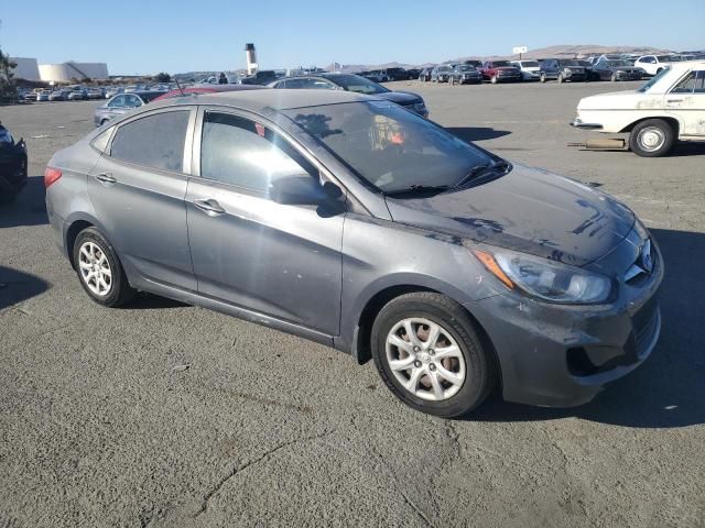 2013 Hyundai Accent GLS