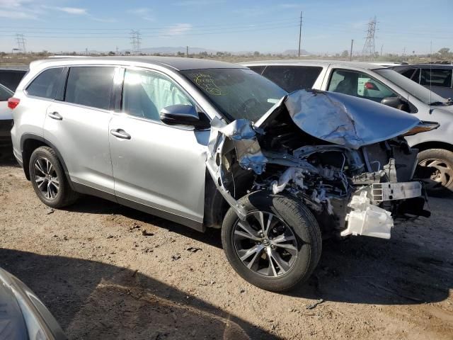 2019 Toyota Highlander LE