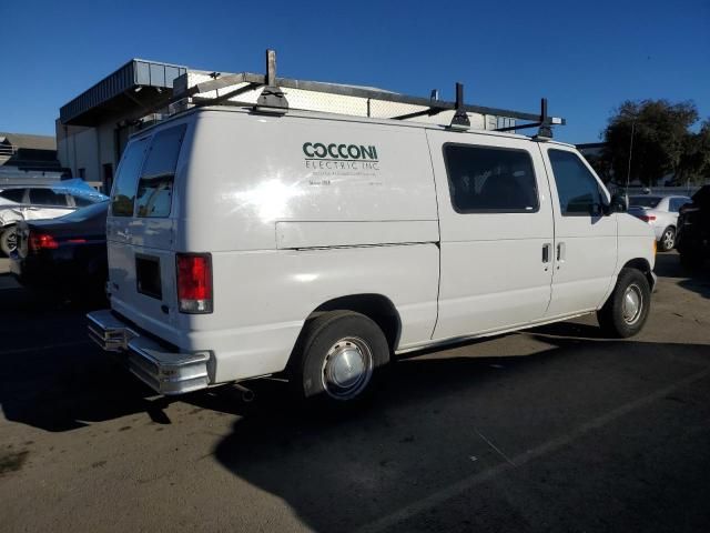 2000 Ford Econoline E150 Van