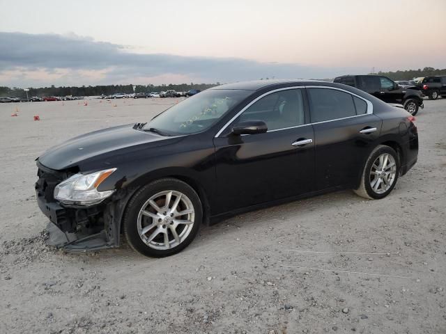 2010 Nissan Maxima S