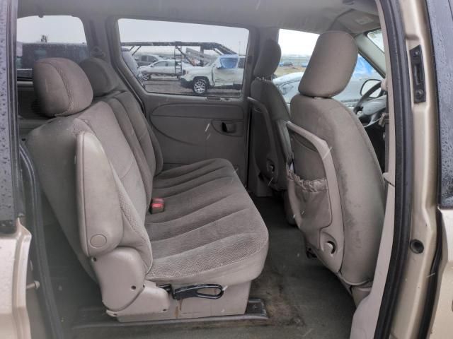 2005 Chrysler Town & Country