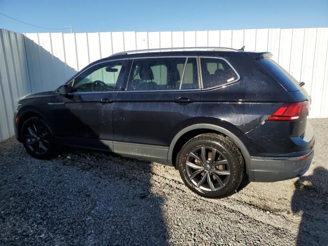 2023 Volkswagen Tiguan SE