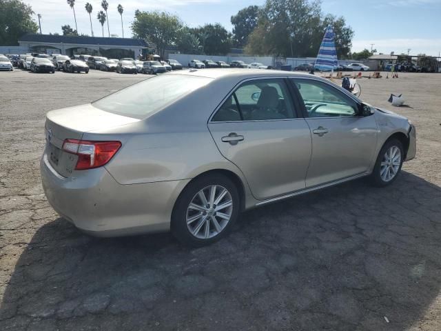 2014 Toyota Camry Hybrid