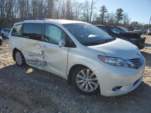 2013 Toyota Sienna XLE