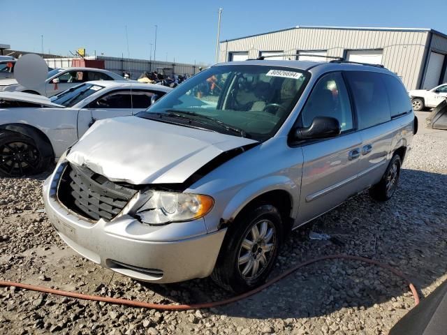 2007 Chrysler Town & Country Touring