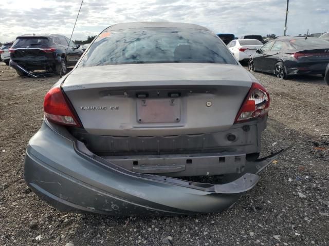 2006 Ford Taurus SE