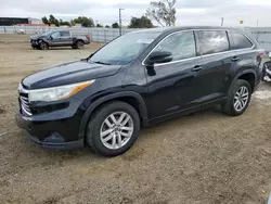 Toyota Vehiculos salvage en venta: 2016 Toyota Highlander LE