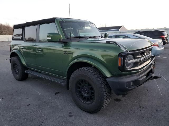 2022 Ford Bronco Base