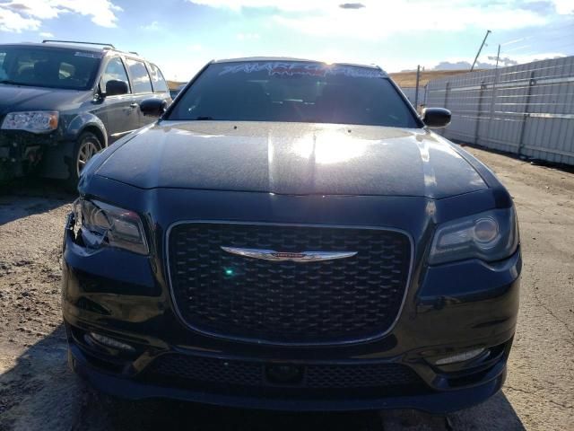 2018 Chrysler 300 S