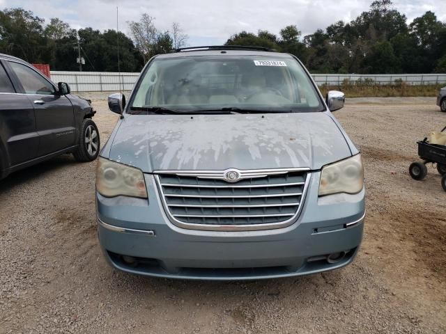 2008 Chrysler Town & Country Limited