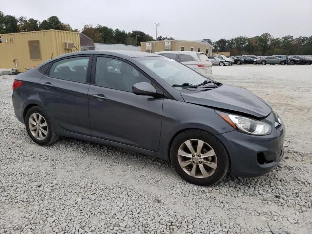 2012 Hyundai Accent GLS