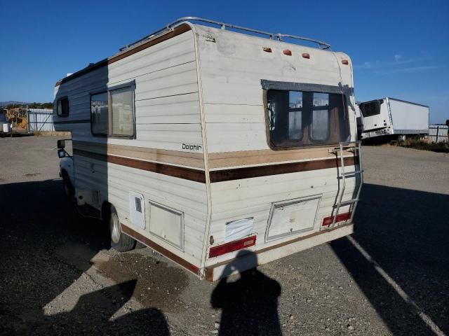 1983 Toyota Pickup / Cab Chassis 1/2 TON DLX