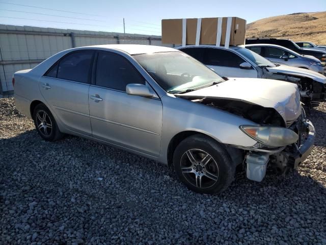 2005 Toyota Camry LE