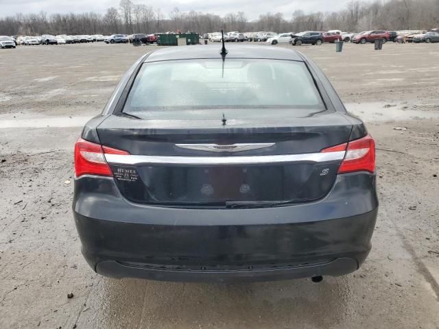 2013 Chrysler 200 Touring