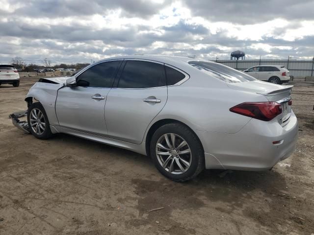 2015 Infiniti Q70 3.7