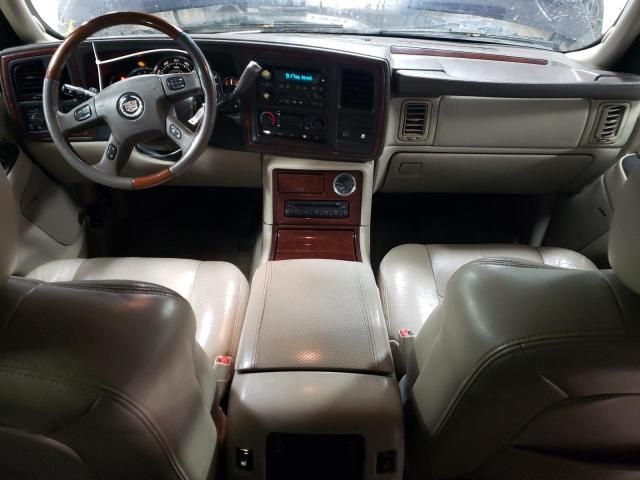 2005 Cadillac Escalade Luxury