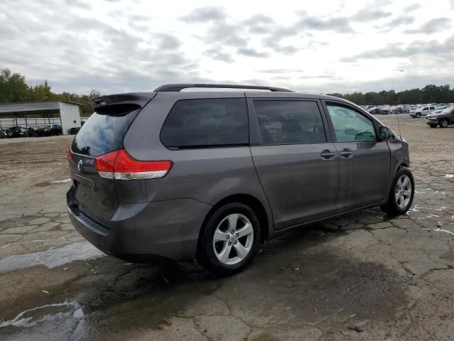 2012 Toyota Sienna LE