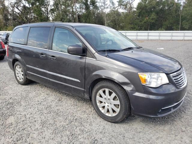 2016 Chrysler Town & Country Touring