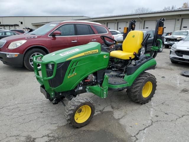 2024 John Deere 1025R