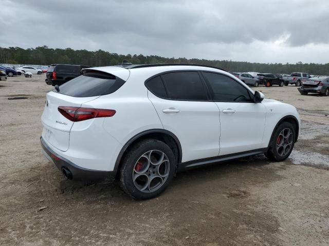 2022 Alfa Romeo Stelvio TI