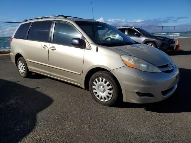 2009 Toyota Sienna CE