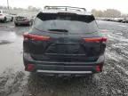 2022 Toyota Highlander Hybrid Limited