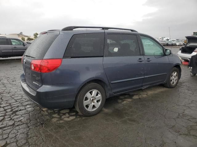 2007 Toyota Sienna CE